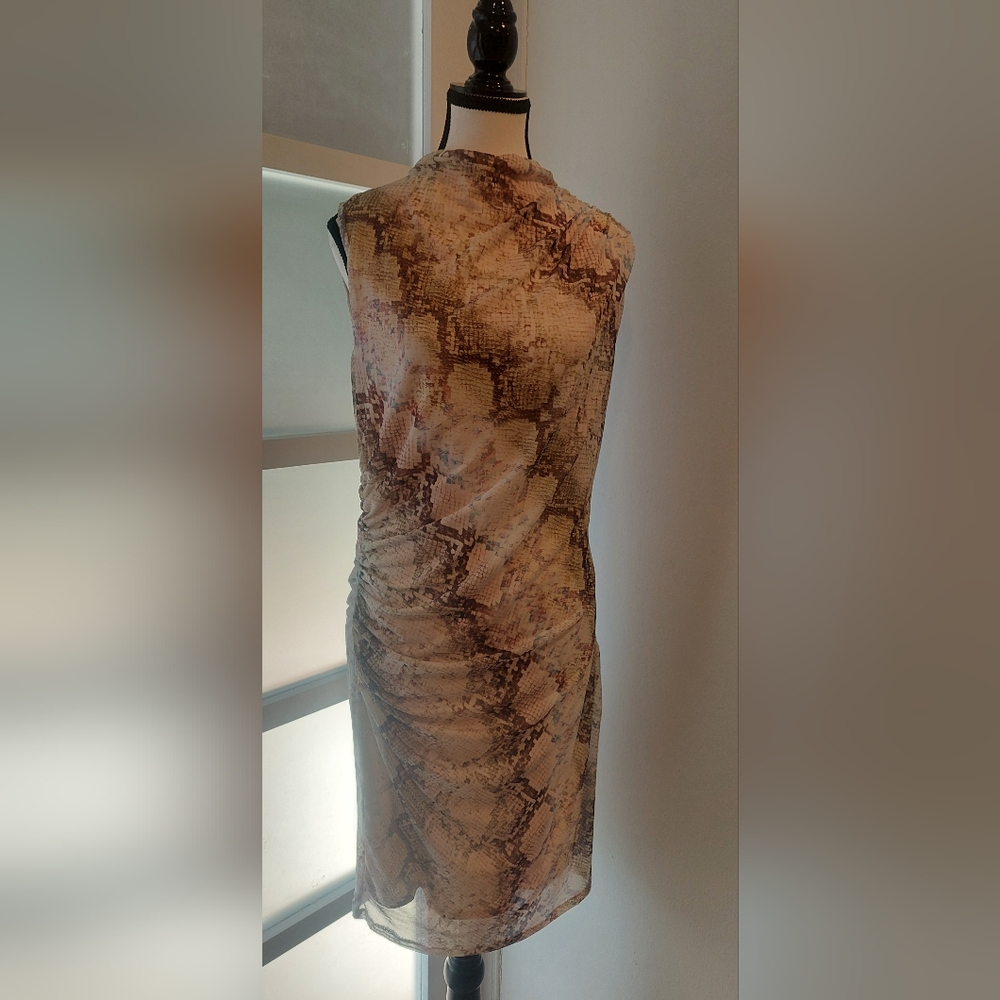 Guess Long Sleeve Brown and Tan Dress - Picture 1 of 6